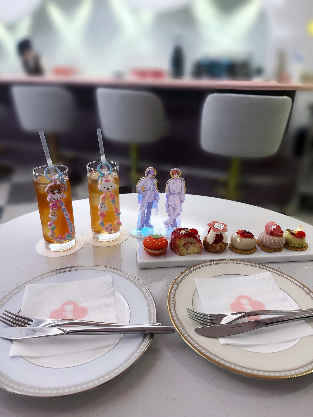 ケーキも店内もかわいすぎっっ✨