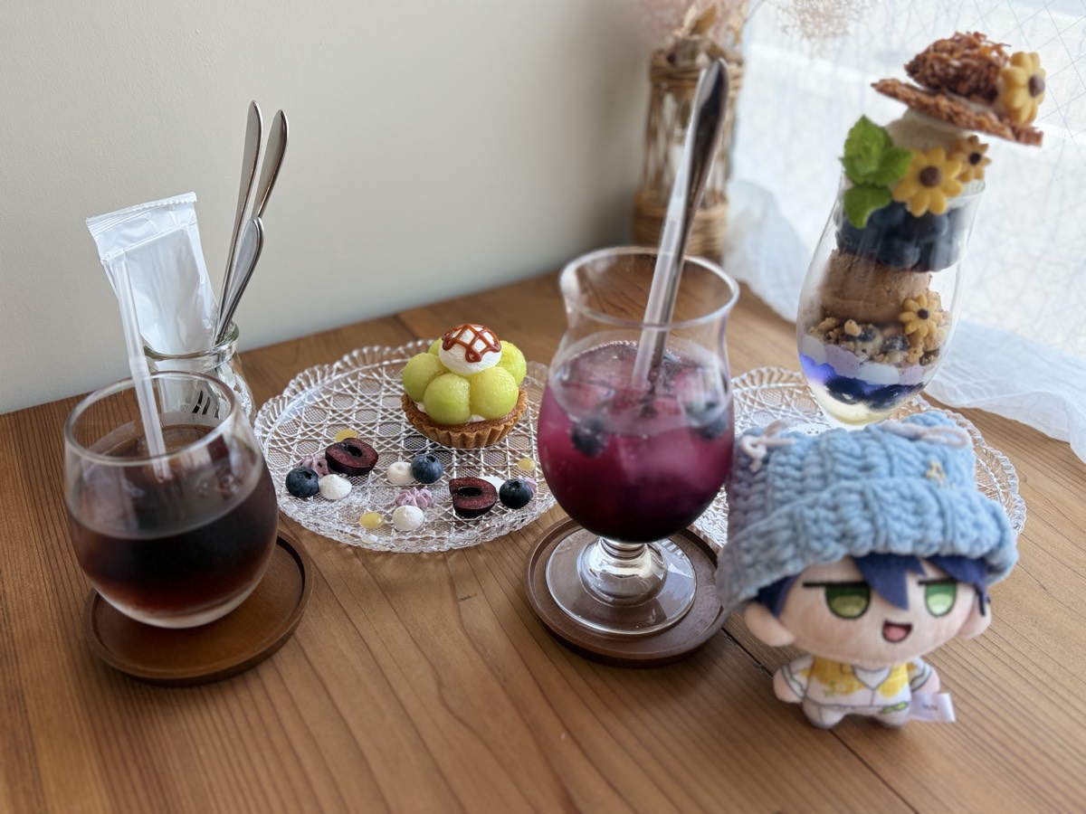 夏らしい向日葵モチーフのパフェ🌻