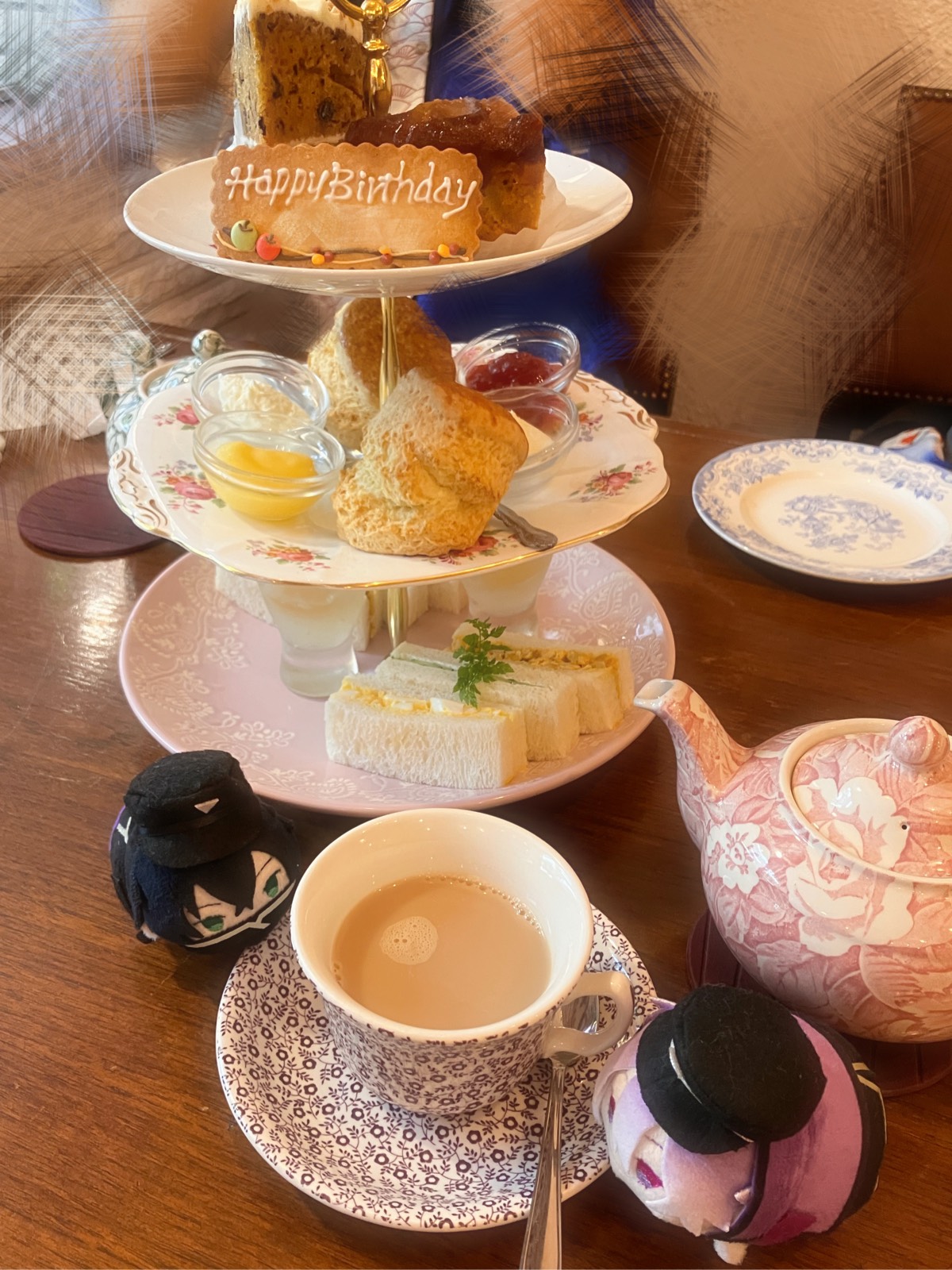 Tiny Toria Tearoom